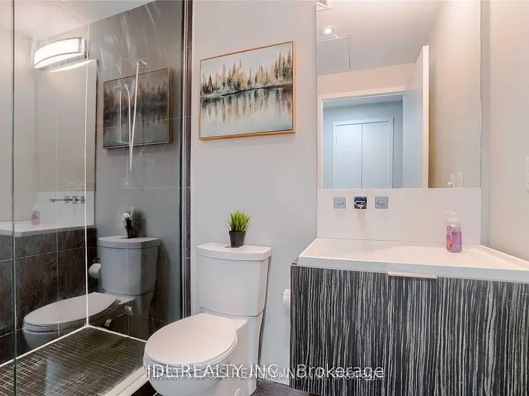 101 Charles St E #318 — Photo 7