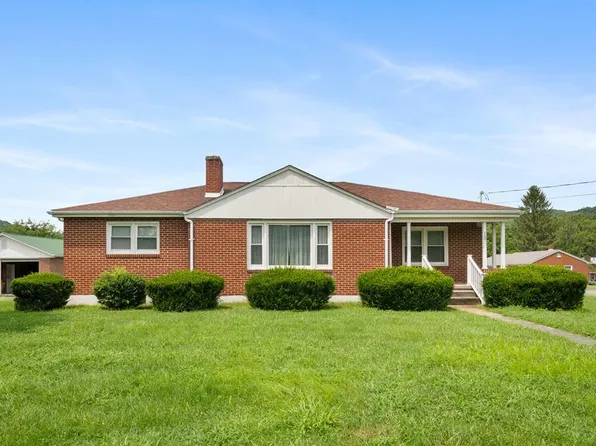 157 Ballard Ave, Peterstown, WV 24963
