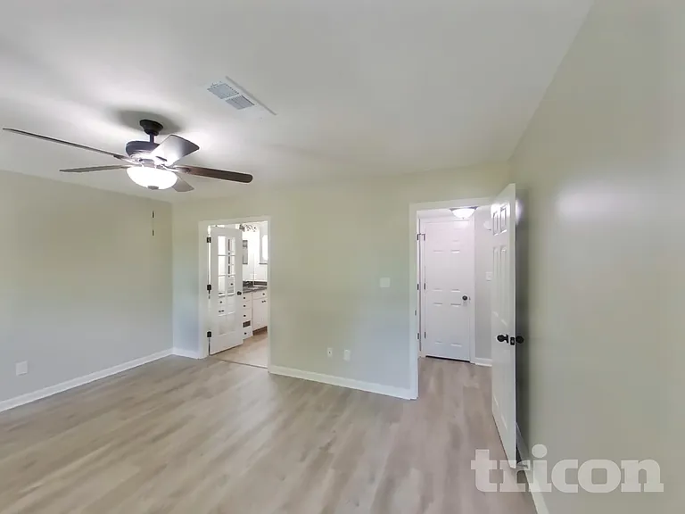 2701 River Bend Dr — Photo 5