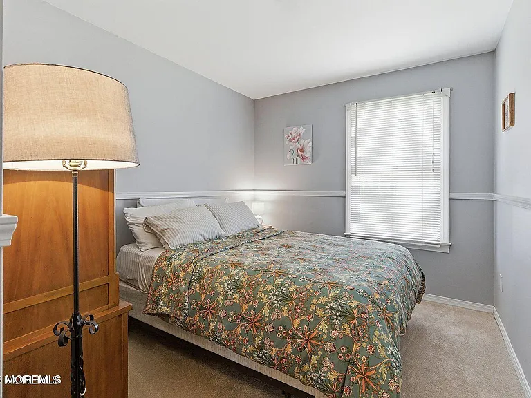 2348 Huckleberry Rd — Photo 13