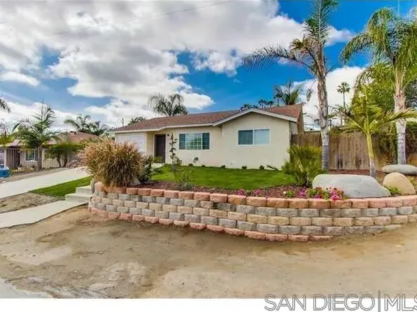 1240 Lagan Ave, Vista, CA 92083