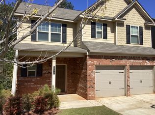 239 Bandelier Cir, Hampton, GA 30228