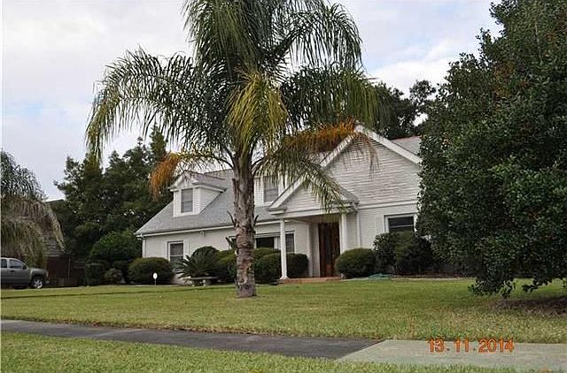 1st image of 33 Willow Dr