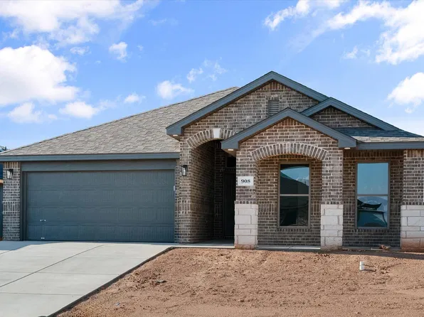 908 E 34th St, Wolfforth, TX 79382