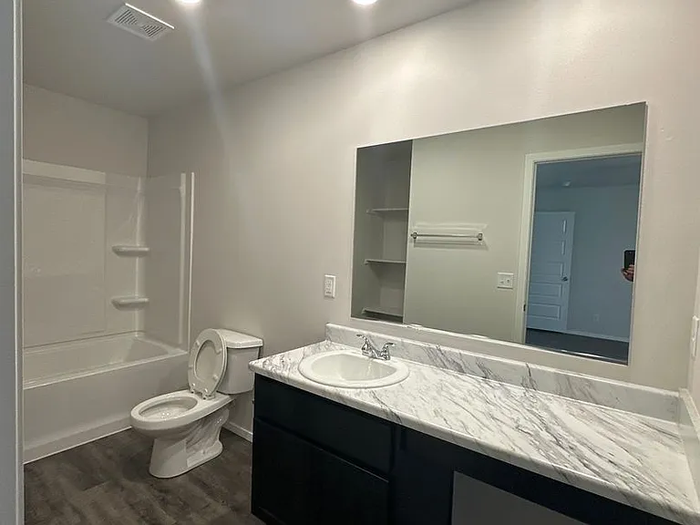 8009 E Oakland St — Photo 12