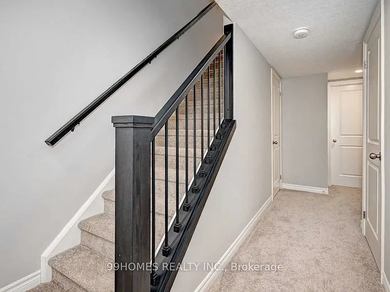 249 Chapel Hill Dr — Photo 15