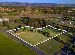 1595 Heritage Rd, Walla Walla, WA 99362