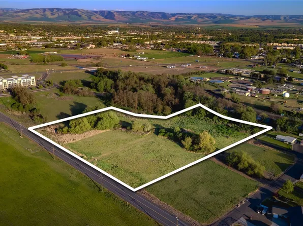 1595 Heritage Road, Walla Walla, WA 99362