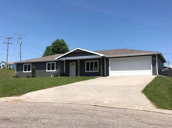 110 Allen Hill Dr, Ogden, KS 66517