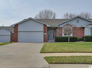 13311 Hillsborough Dr, Omaha, NE 68164