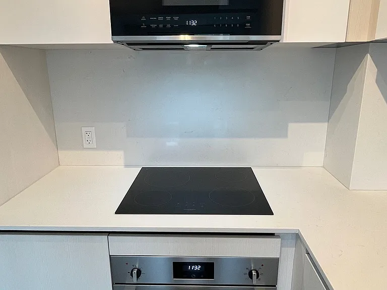 108 Peter St #622 — Photo 3