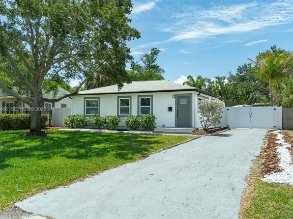 116 85th Ave N, Saint Petersburg, FL 33702