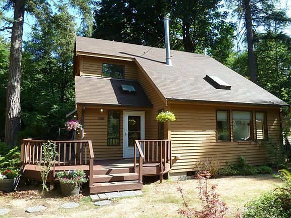 2nd image of 6125 Waldon Dr SE