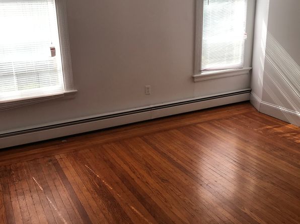 355 Alden Ave Floor 1