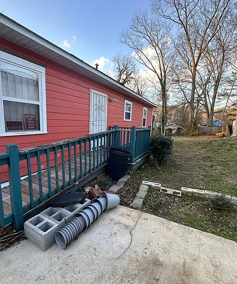 1293 Bridges Ave SW — Photo 6