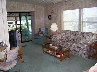 1st image of 6051 Grand Oaks Dr SE