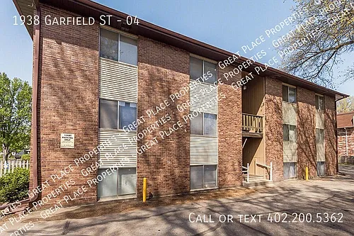 1938 Garfield St #4 Photo 1