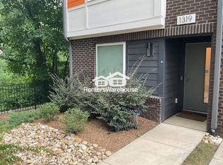 1319 Millpark Ln, Charlotte, NC 28203
