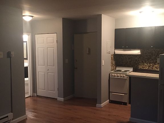 4th image of 156 S Munn Ave APT A4