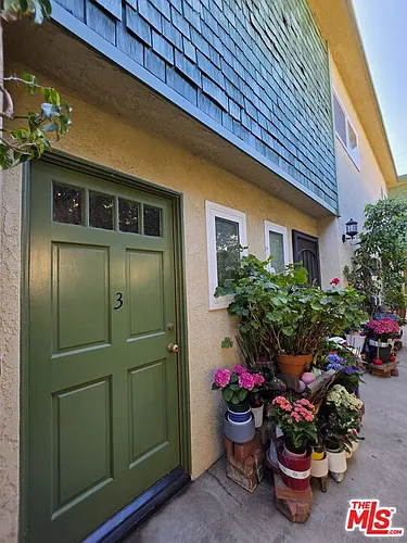 12740 Pacific Ave #3 Photo 1