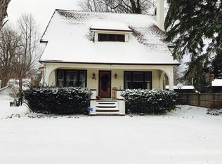 182 Leland Rd, Rochester, NY 14617