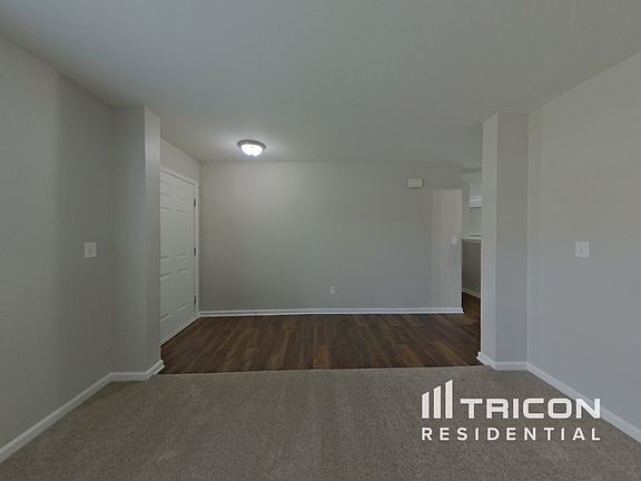 4th image of 3833 Hope Marian St