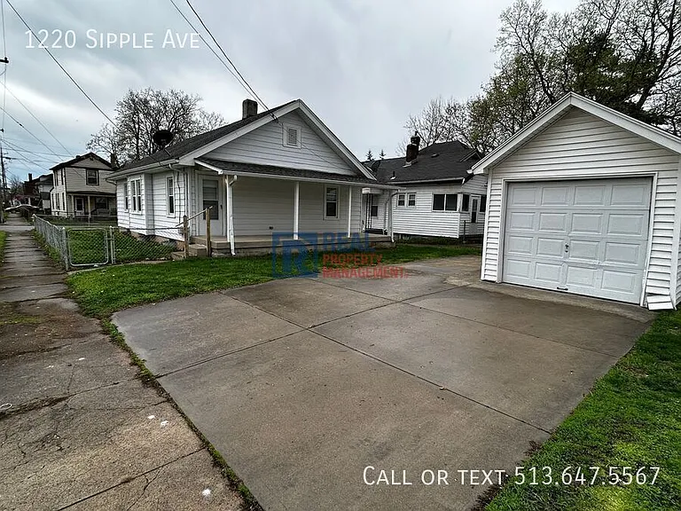 1220 Sipple Ave — Photo 2