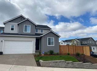 17328 SW Berry Ln, Beaverton, OR 97007