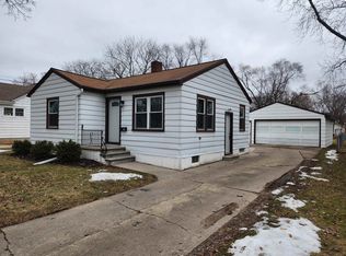 329 Quinton St, Green Bay, WI 54302