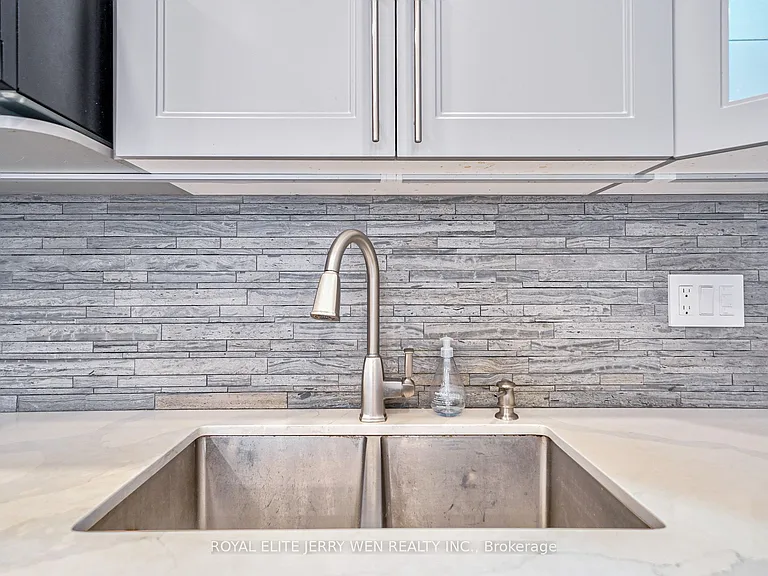 1701 McCowan Rd #302 — Photo 12