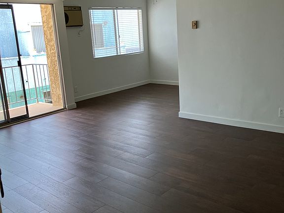 5th image of 3329 Keystone Ave APT 6