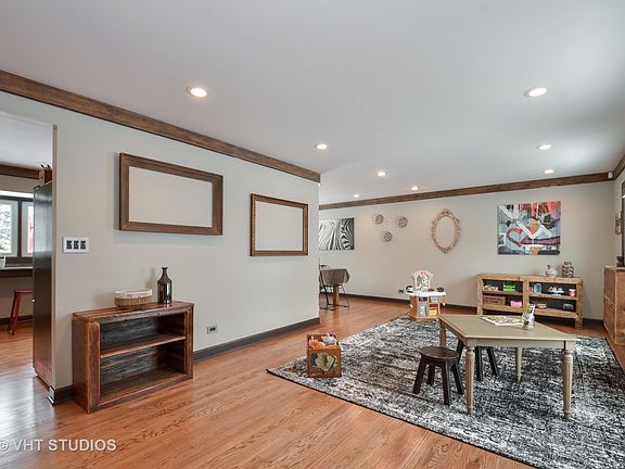 2nd image of 2449 Briarford Ln