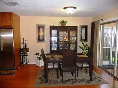 F1069736_501_20