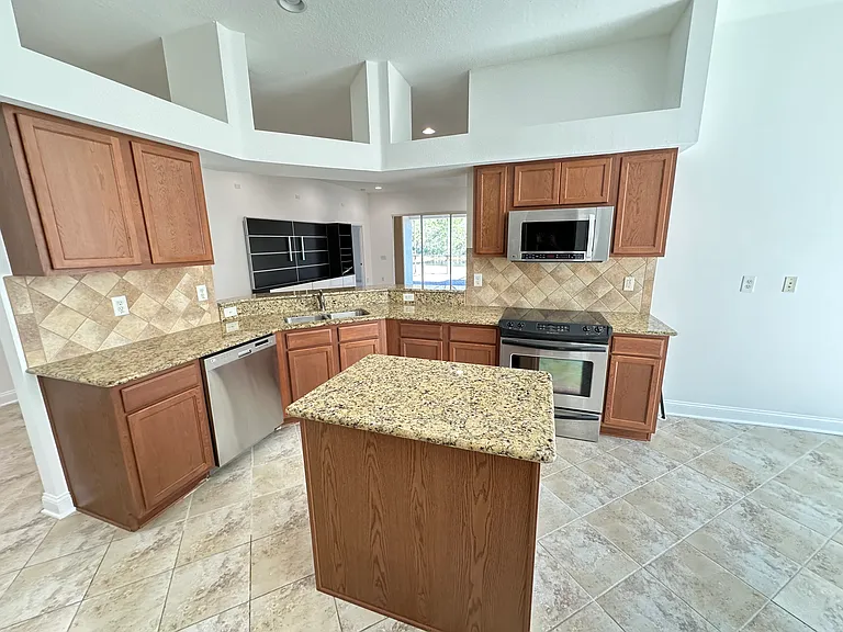 8120 Turkey Hill Ct — Photo 14