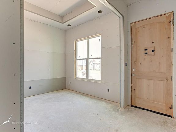 3rd image of 4109 Forrest Creek Ct