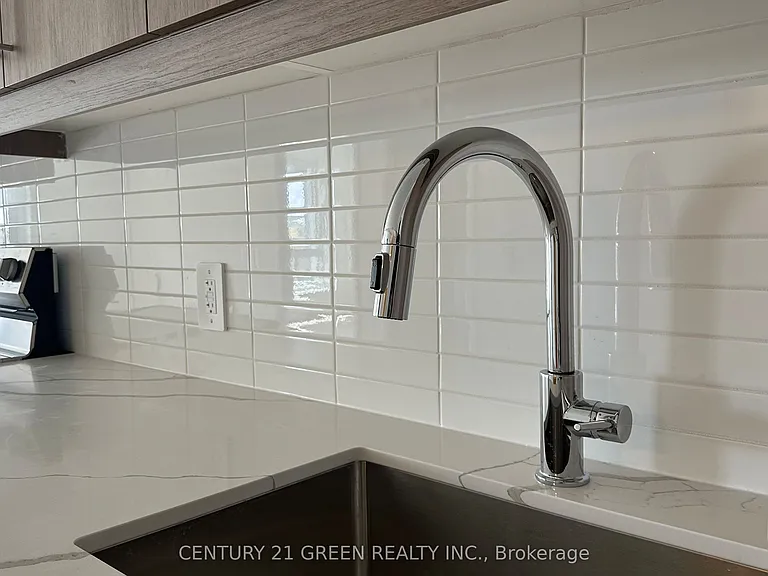 1333 Weber St E #306 — Photo 23