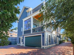 70 Craigie St #3R, Somerville, MA 02143