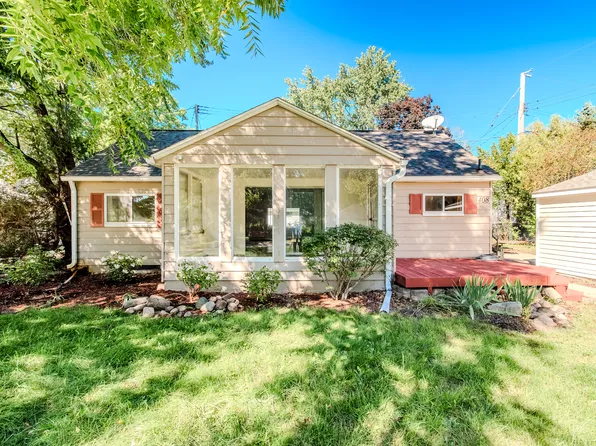 408 Cantley St, Leonard, MI 48367