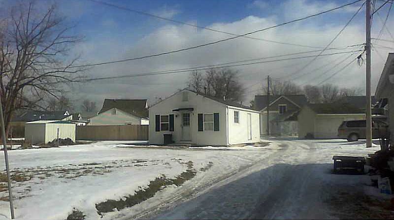 2nd image of 218-2185 N Augustus St
