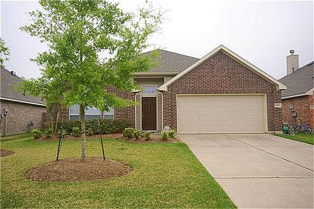 1st image of 18023 Parkwille Ln