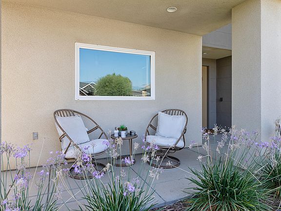 5th image of 1469 W Buckingham Drive