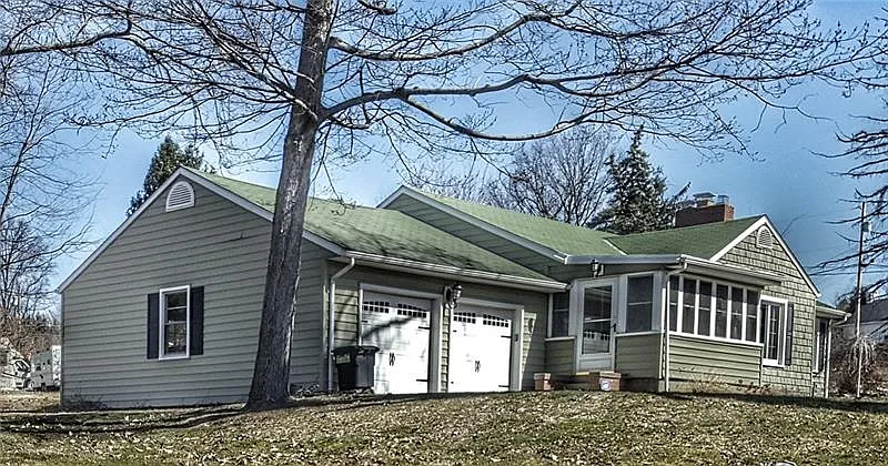 329 Frazier Dr photo 1