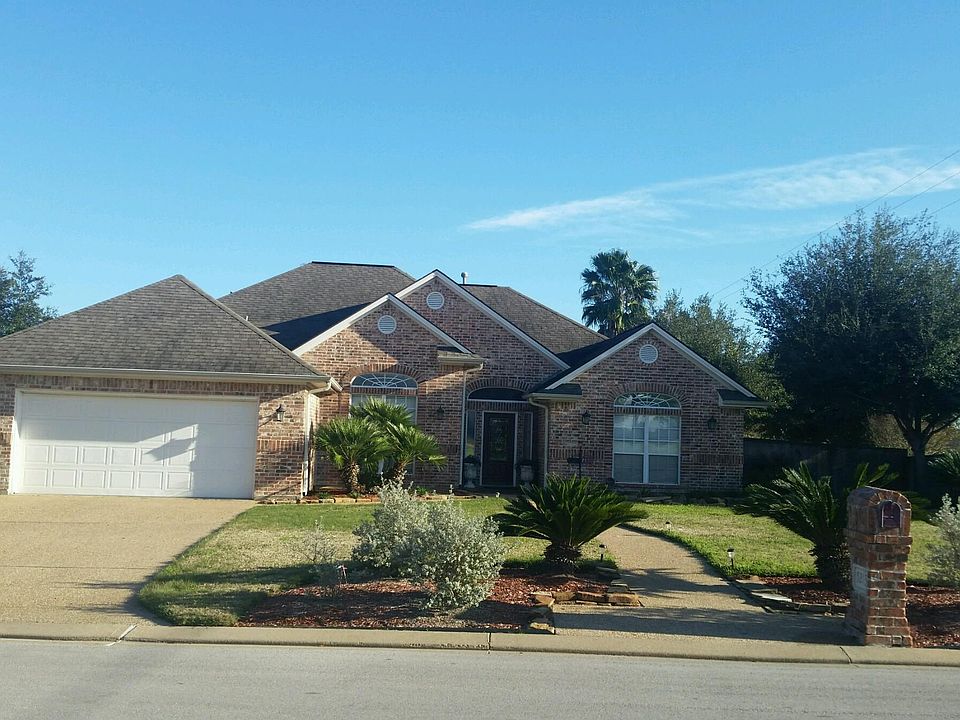 1st image of 5213 Bloomsbury Way