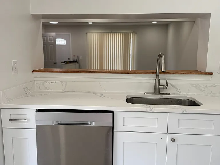 5117 Stoney Meadows Dr — Photo 3