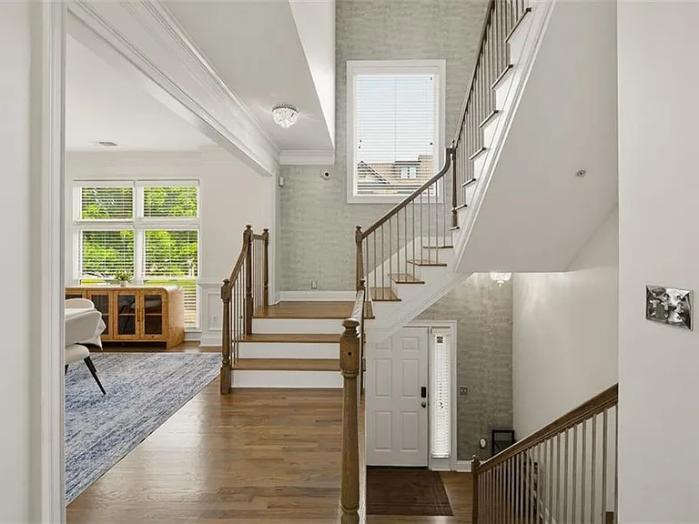1165 Laurel Pl SE — Photo 6