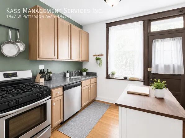 1947 W Patterson Ave #1, Chicago, IL 60613