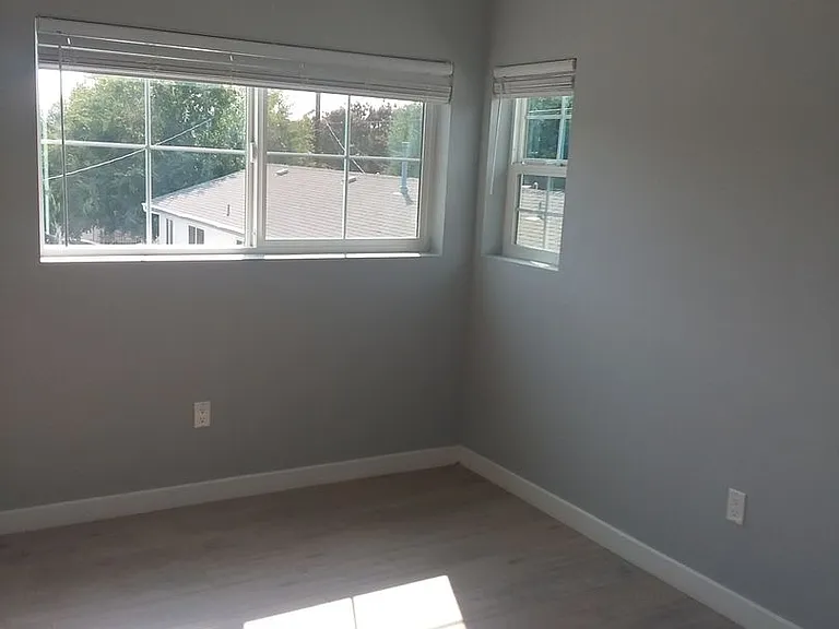 3109 Estara Ave — Photo 6