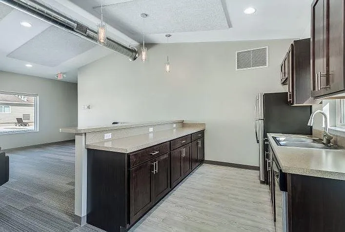 6285 Ivywood Ct — Photo 1