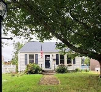 52 Power Ave, Warwick, RI, 02888