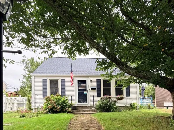 52 Power Ave, Warwick, RI 02888